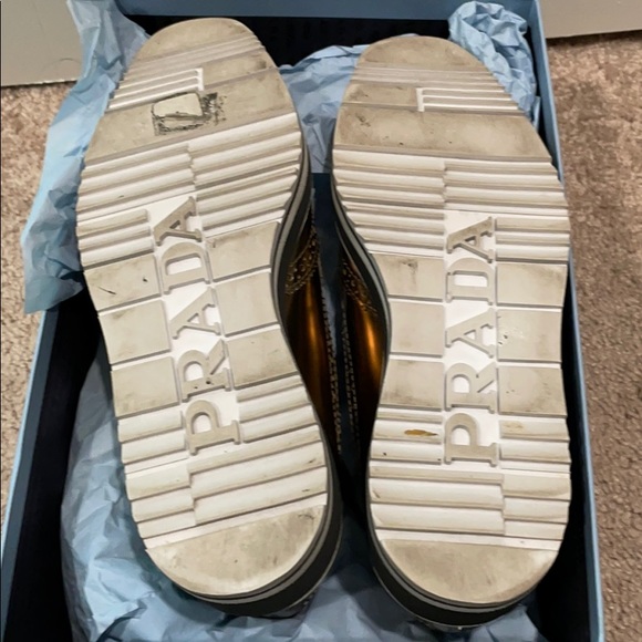 PRADA LACE UP OXFORD - Picture 8 of 8